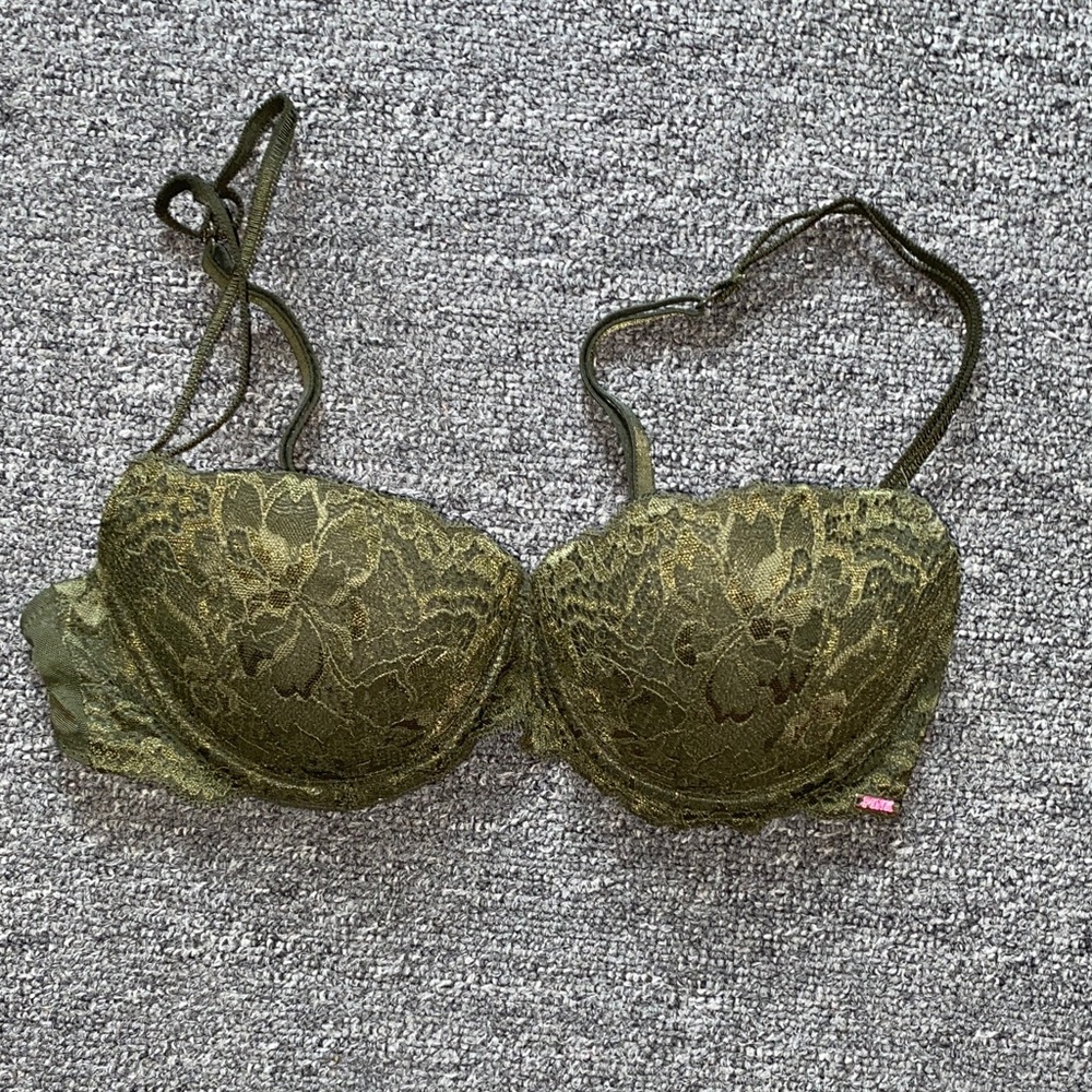 PINK bra